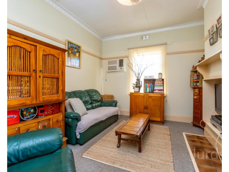 11 Love Street, Cessnock NSW 2325