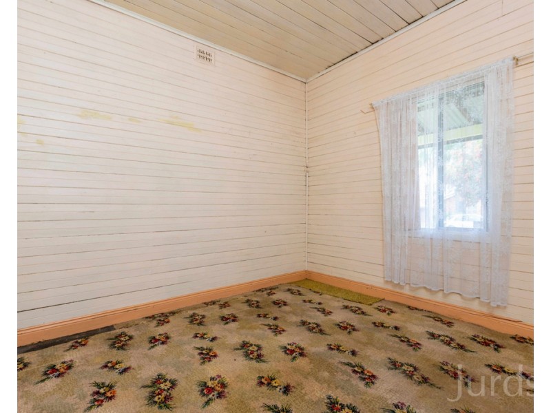 11 Halcyon Street, Cessnock NSW 2325