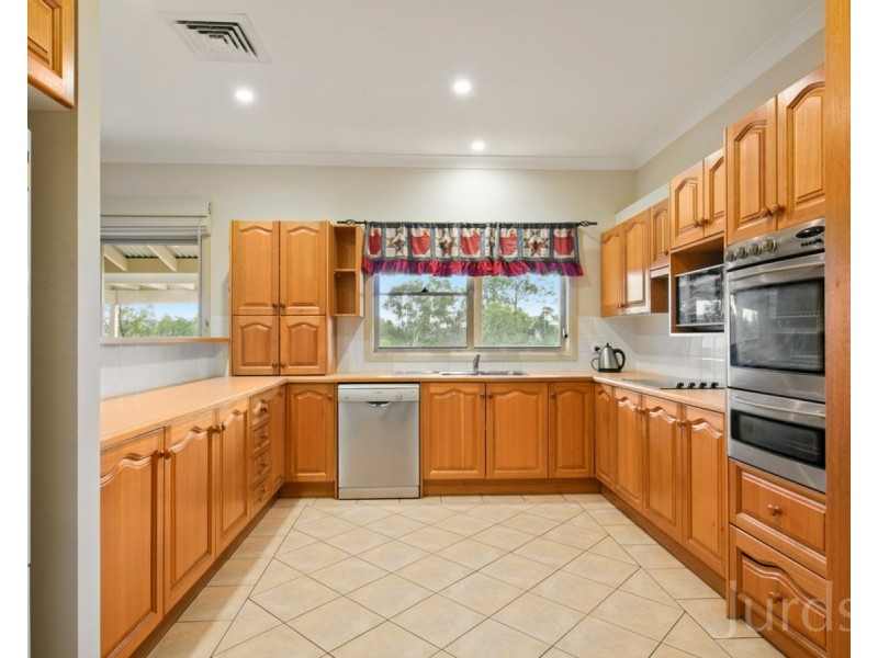 192 Brokenback Road, Branxton NSW 2335