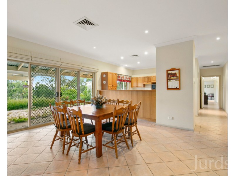 192 Brokenback Road, Branxton NSW 2335
