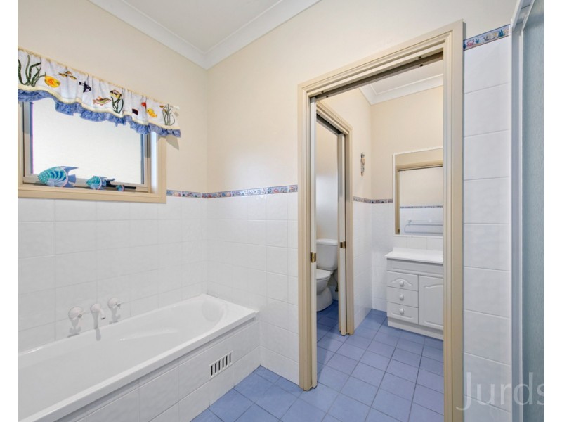 192 Brokenback Road, Branxton NSW 2335