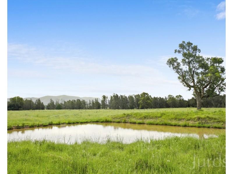 402 Oakey Creek Road, Pokolbin NSW 2320