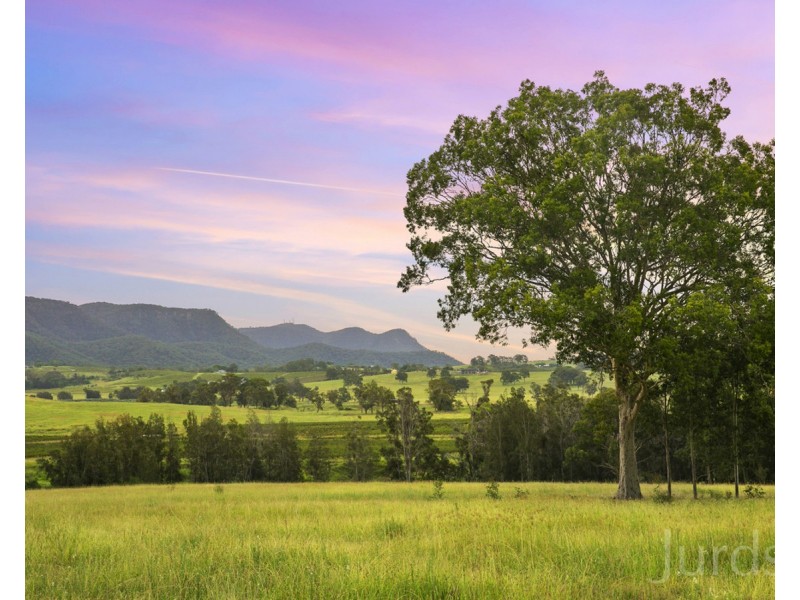 402 Oakey Creek Road, Pokolbin NSW 2320