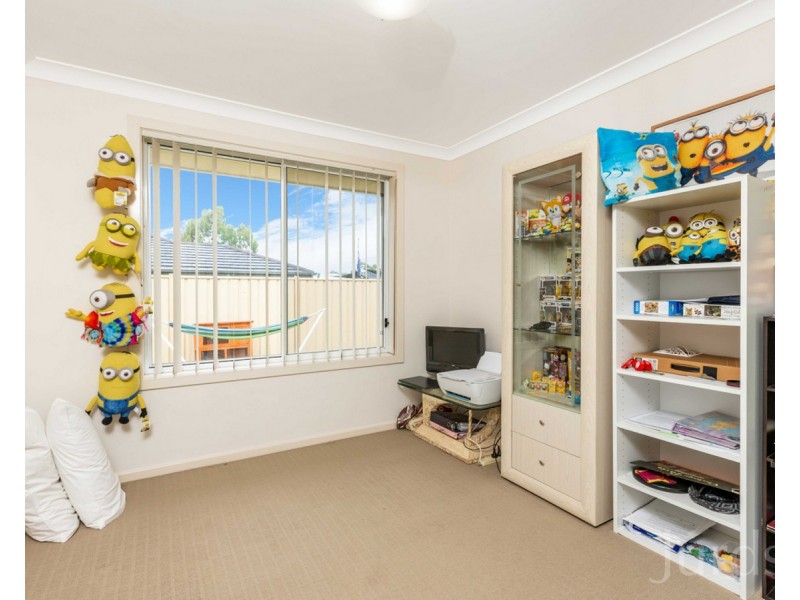 16 Chablis Drive, Cessnock NSW 2325