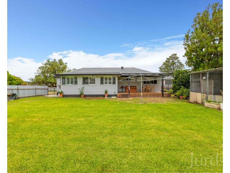 73 Anvil Street, Greta NSW 2334