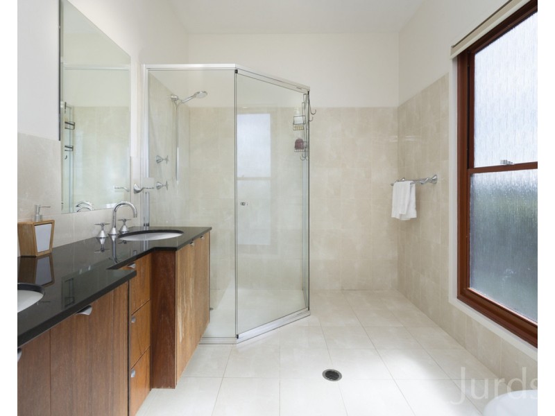 60 Talga Road, Lovedale NSW 2325