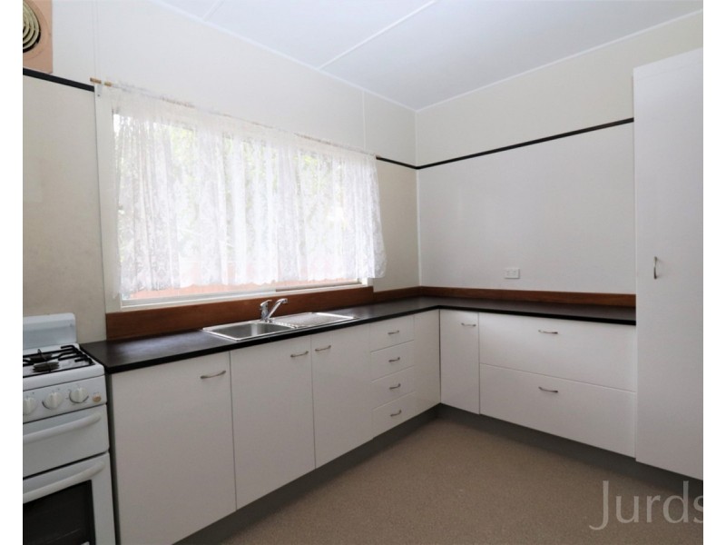 41 Station Street, Weston NSW 2326