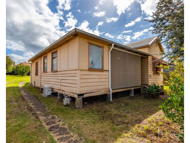 35 Love Street, Cessnock NSW 2325