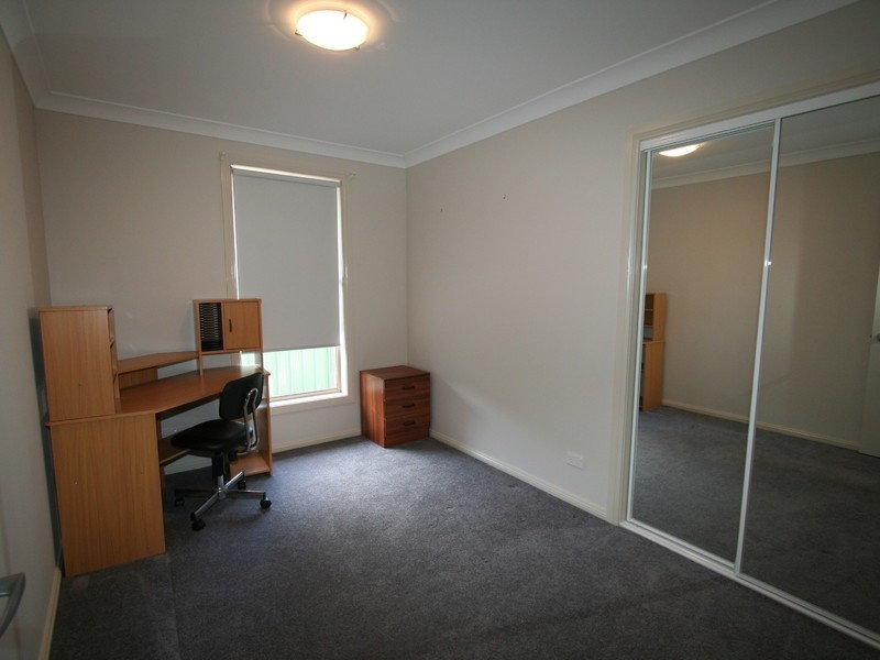 2/11A Greta St, Aberdare NSW 2325