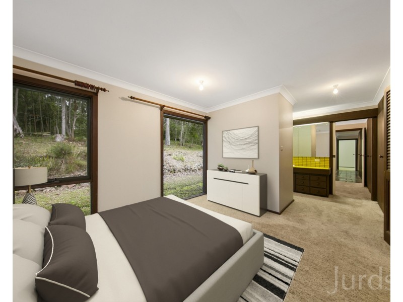 4 Langlands Road, Glen Oak NSW 2320