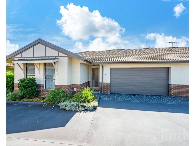 14/12 Denton Park Drive, Rutherford NSW 2320