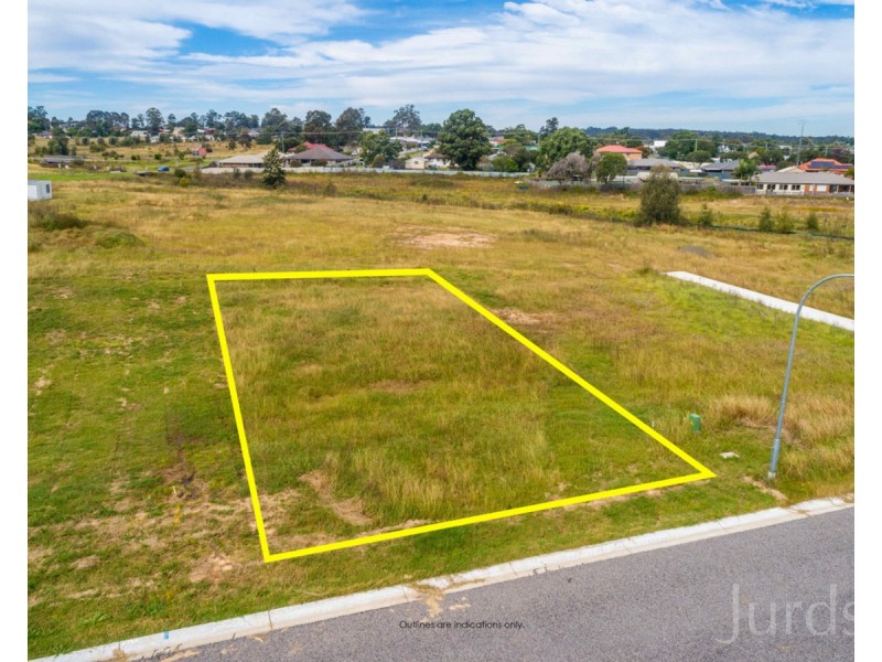 23 Stonebark Court, Greta NSW 2334