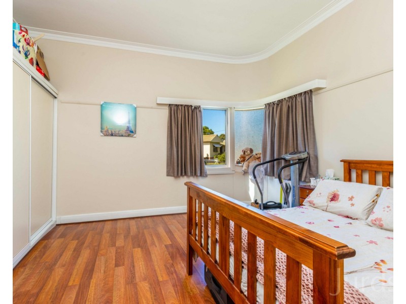 35 Boomerang Street, Cessnock NSW 2325
