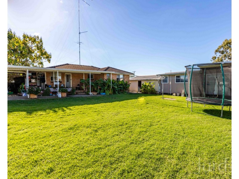 9 Racecourse Road, Cessnock NSW 2325