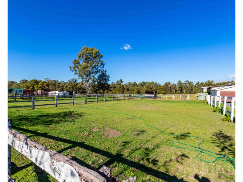 9 Racecourse Road, Cessnock NSW 2325