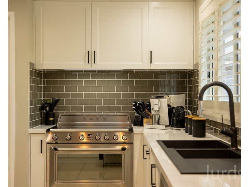 1368 Wine Country Drive, Rothbury NSW 2320