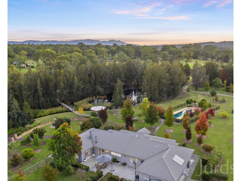 1368 Wine Country Drive, Rothbury NSW 2320