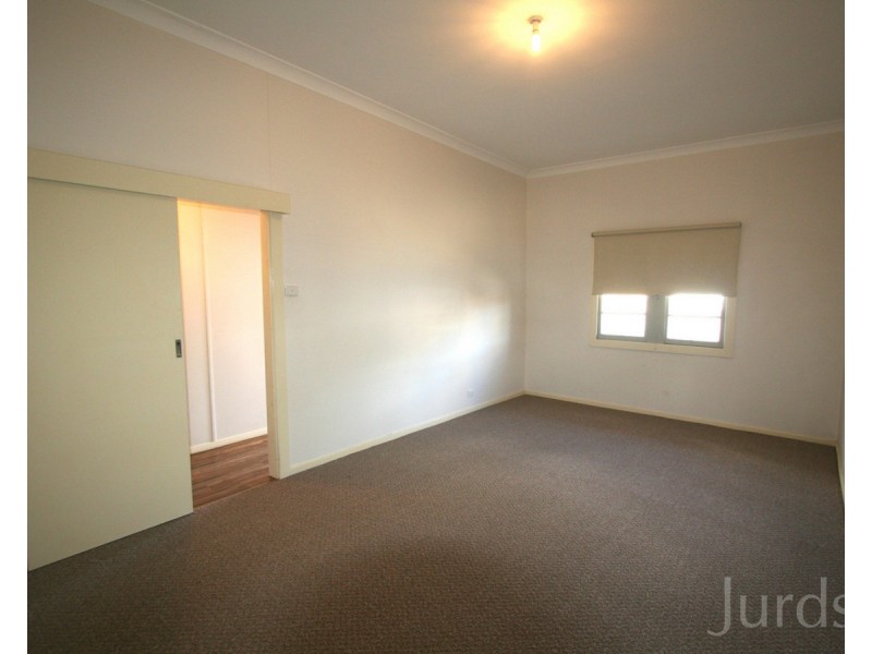 2/53 Cumberland Street, Cessnock NSW 2325