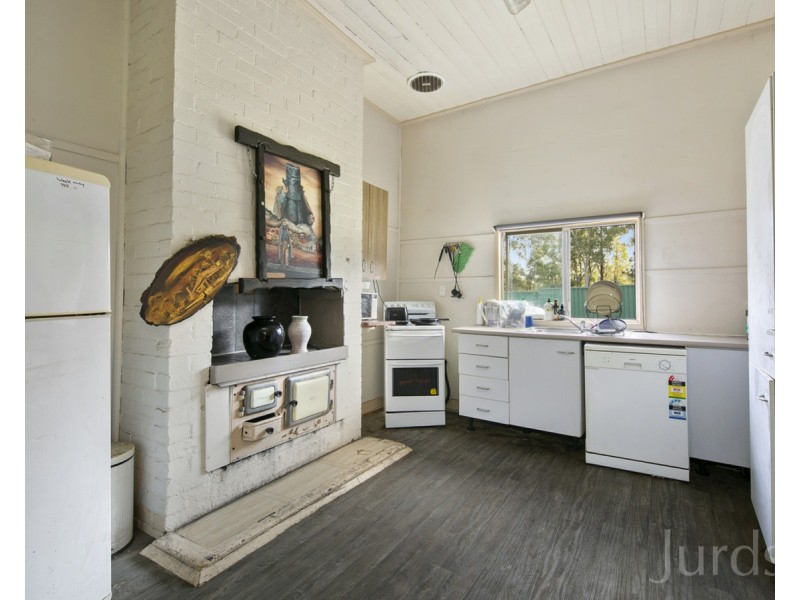 32 Carrs Road, Neath NSW 2326