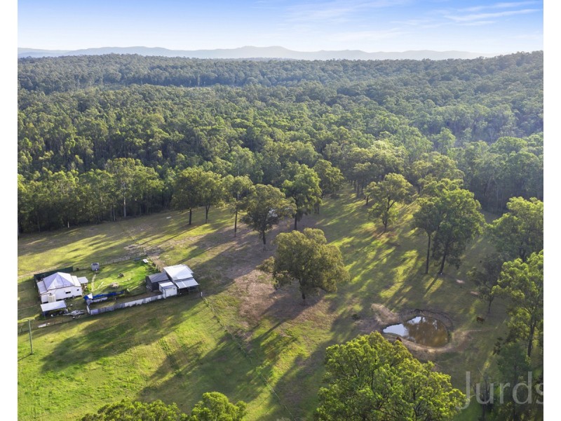 32 Carrs Road, Neath NSW 2326