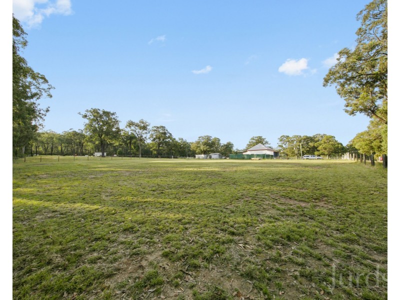 32 Carrs Road, Neath NSW 2326