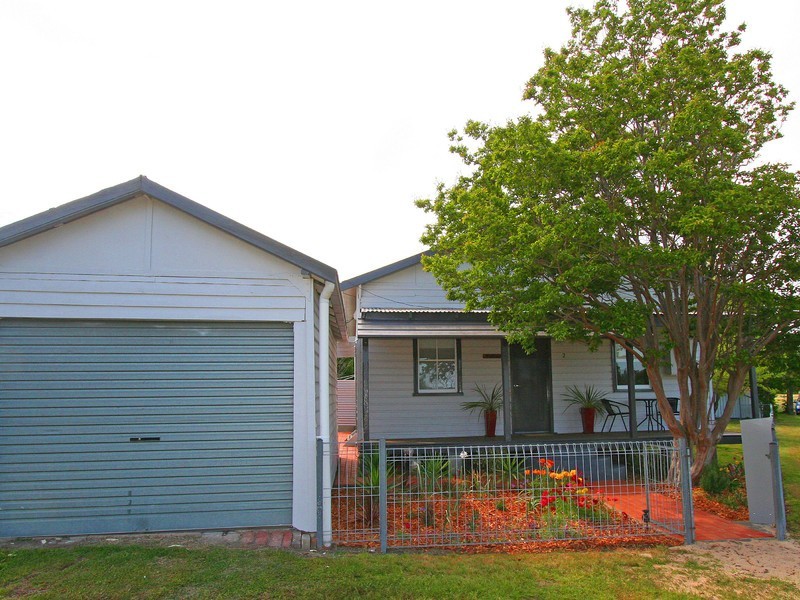 2 Scholey Street, Cessnock NSW 2325