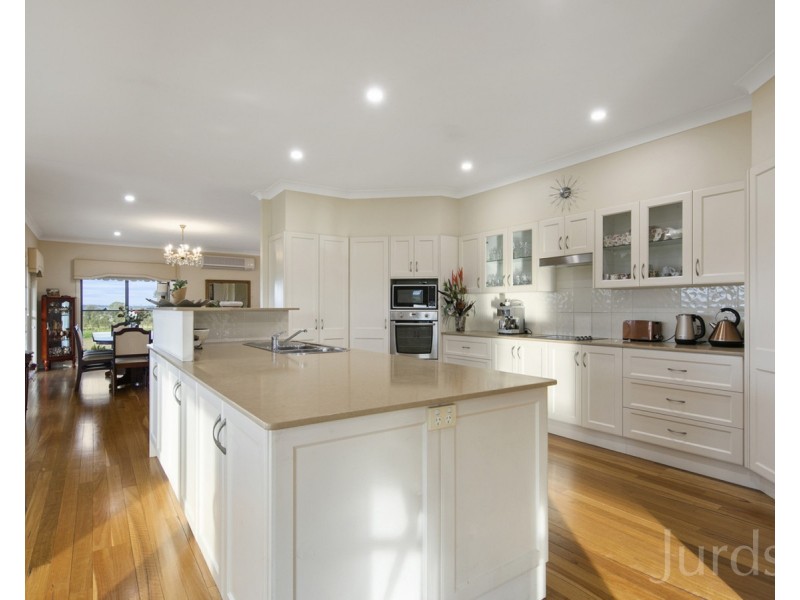 252 Tocal Road, Bolwarra Heights NSW 2320