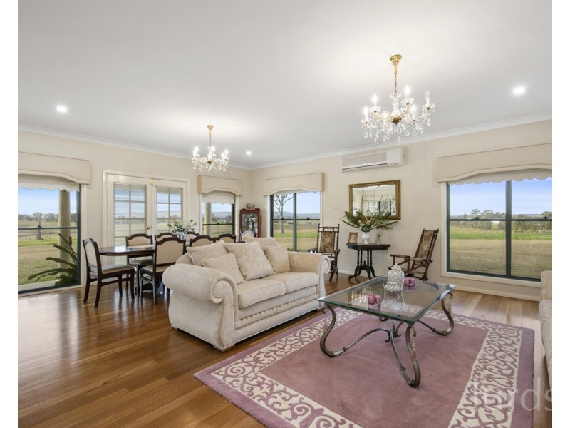 252 Tocal Road, Bolwarra Heights NSW 2320