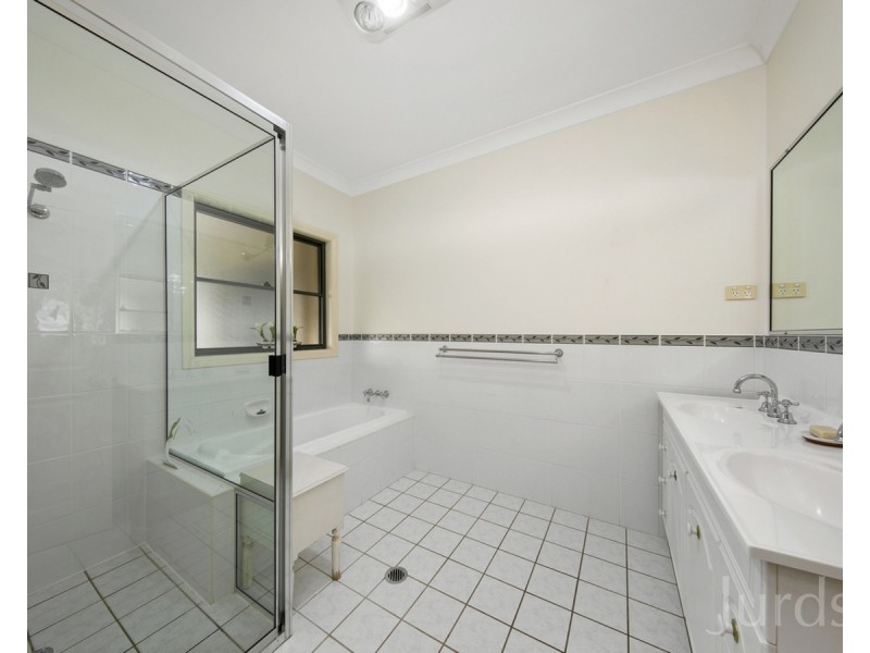 252 Tocal Road, Bolwarra Heights NSW 2320