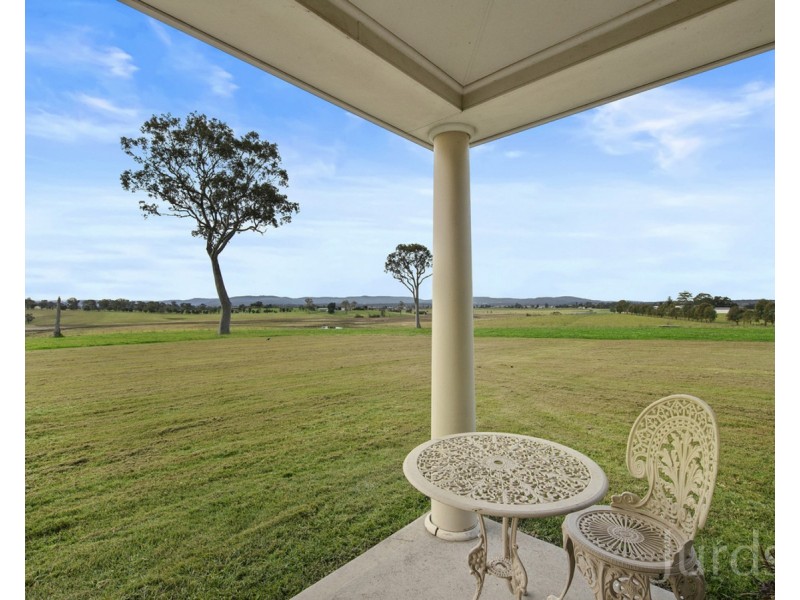 252 Tocal Road, Bolwarra Heights NSW 2320