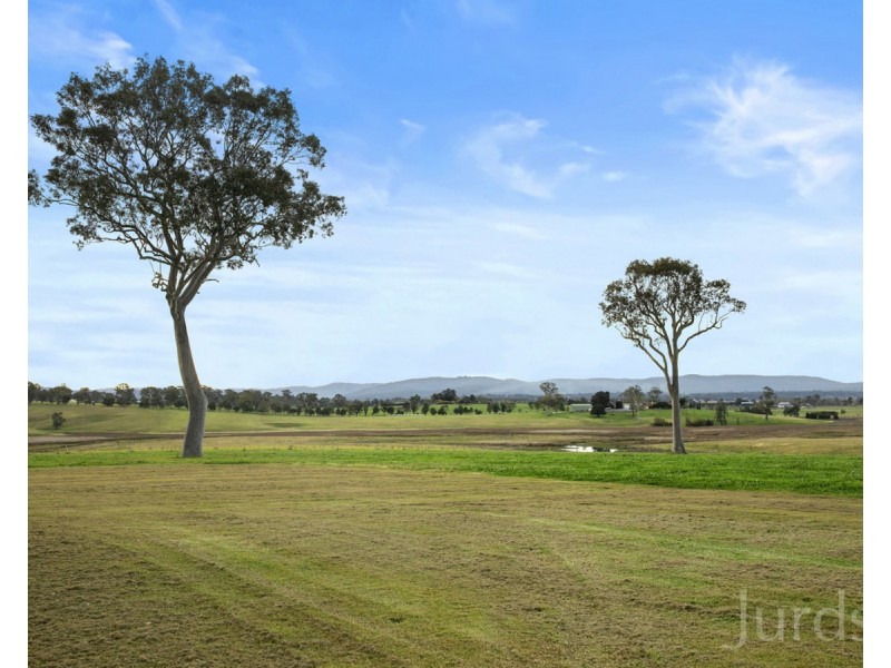 252 Tocal Road, Bolwarra Heights NSW 2320