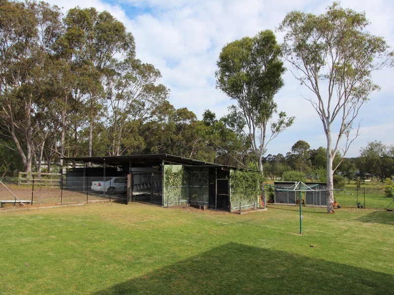 7 Jeffries Street, Kearsley NSW 2325