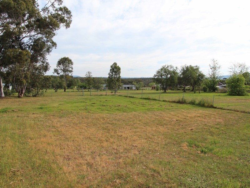 7 Jeffries Street, Kearsley NSW 2325