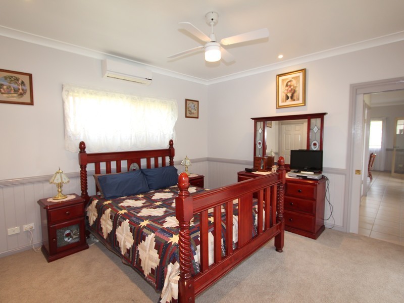 7 Jeffries Street, Kearsley NSW 2325