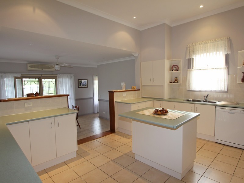 7 Jeffries Street, Kearsley NSW 2325