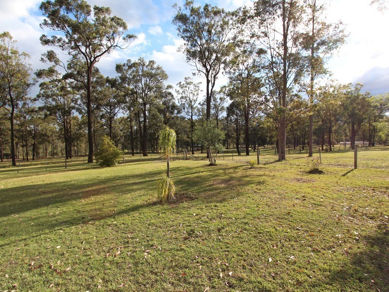 39 Tuckers Lane, North Rothbury NSW 2335