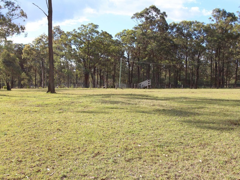 39 Tuckers Lane, North Rothbury NSW 2335