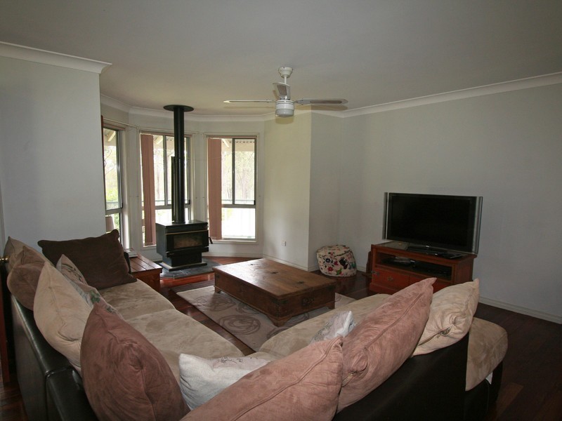 39 Tuckers Lane, North Rothbury NSW 2335