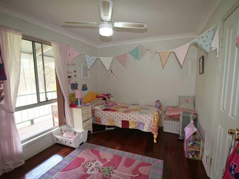 39 Tuckers Lane, North Rothbury NSW 2335