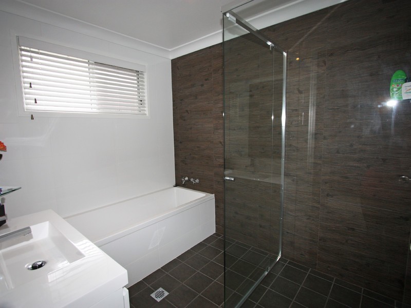 12 Elliott Street, Kurri Kurri NSW 2327