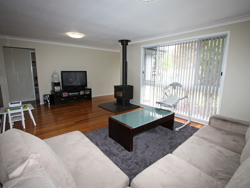 12 Elliott Street, Kurri Kurri NSW 2327