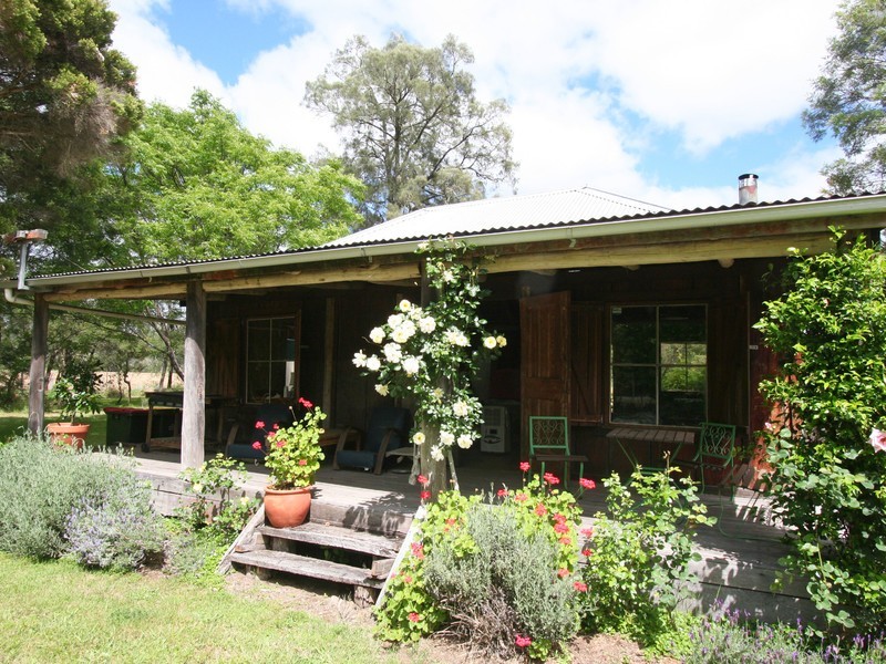 2680 Wollombi Road, Wollombi NSW 2325