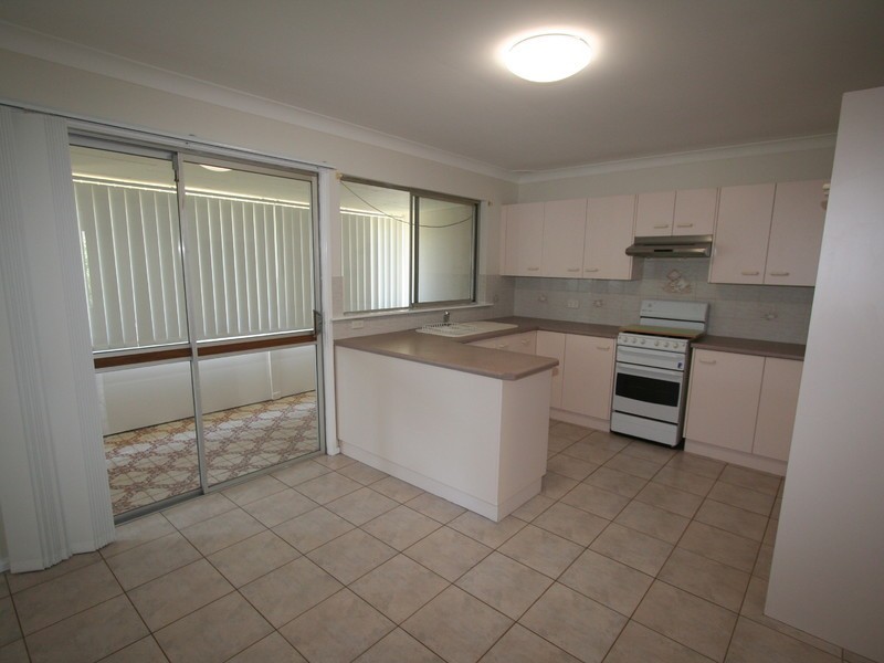 33 Moore St, Cessnock NSW 2325