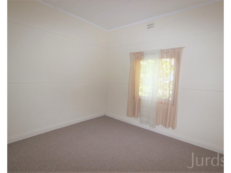 25 Mayfield Street, Cessnock NSW 2325