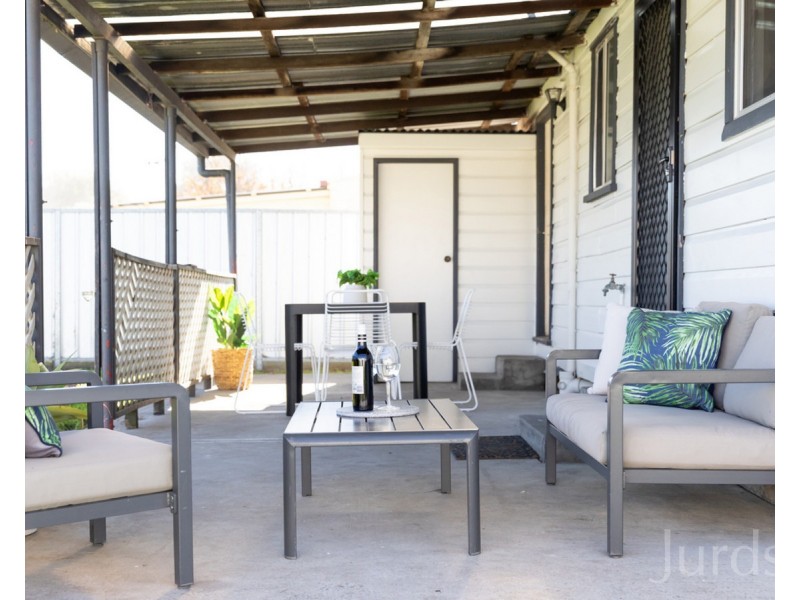 25 George Street, Cessnock NSW 2325