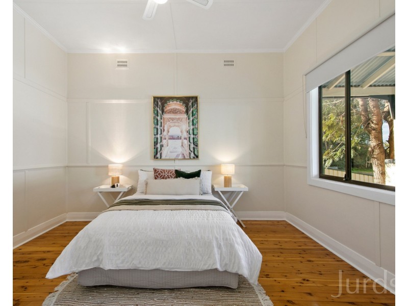 87 Desmond Street, Cessnock NSW 2325