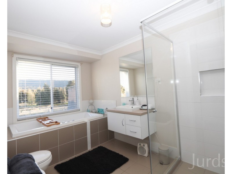 38 Third Avenue, Millfield NSW 2325