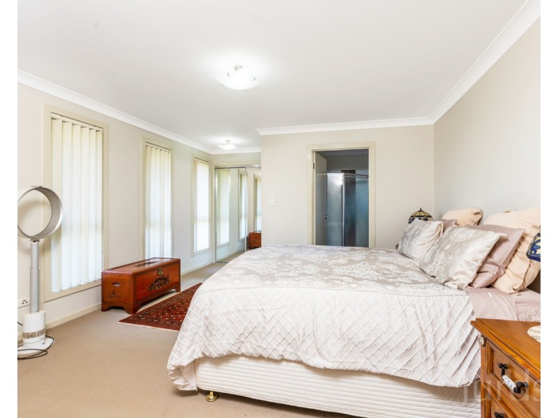 24 Chablis Drive, Cessnock NSW 2325