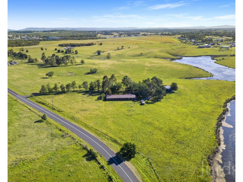 223 Anambah Road, Anambah NSW 2320