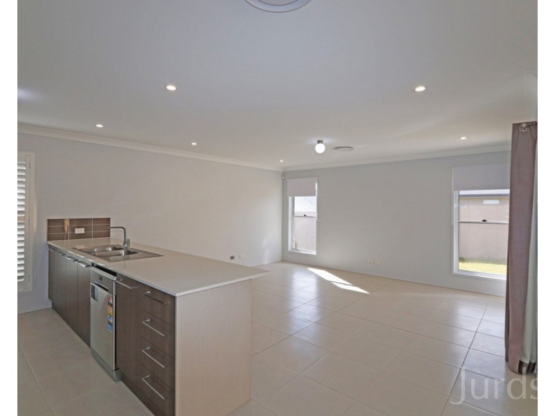 21 Newsham Street, North Rothbury NSW 2335